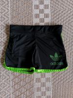 Adidas shorts damen Gr.M Nordrhein-Westfalen - Steinhagen Vorschau