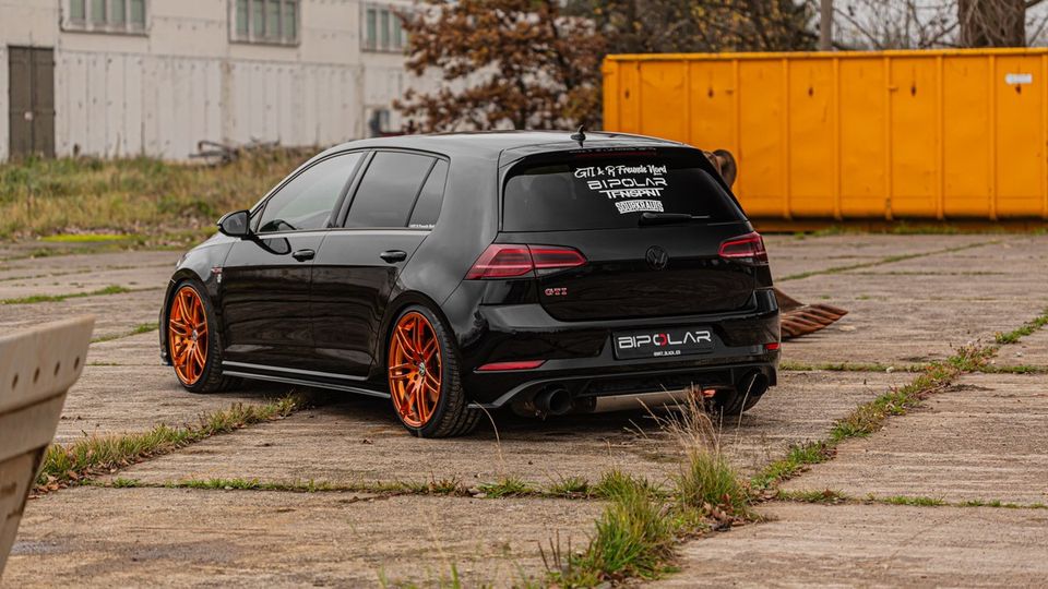 Akrapovic & BIPOLAR Golf 7R 8R 7 R 8 GTI Cupra Leon Formentor in Grevesmuehlen