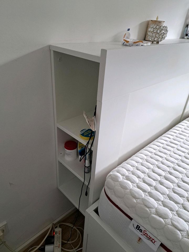 IKEA Brimnes Bett mit Kopfteil 180x200 in Freudenberg