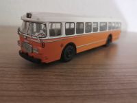 Scania Vabis D11   Modell 1:72   wie neu Bayern - Deggendorf Vorschau