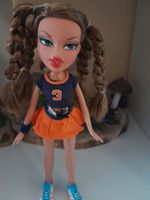 BRATZ PLAY SPORTZ  YASMIN DOLL Niedersachsen - Walsrode Vorschau