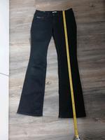 Jeans Hose Jeanshose Damen gr M 29 30 Tommy Hilfiger schwarz Nordrhein-Westfalen - Wesel Vorschau
