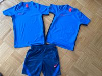 Nike Sportset Größe 128 Frankfurt am Main - Nordend Vorschau