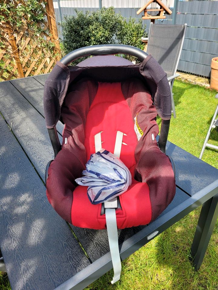 Maxi Cosi Babyschale in Buxtehude