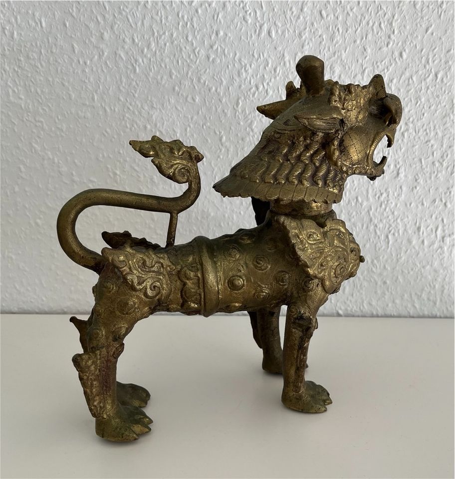 3 kg Tempelwächter Foo Dog Wächterlöwe Wächter Löwe Bronze 24 cm in Hannover