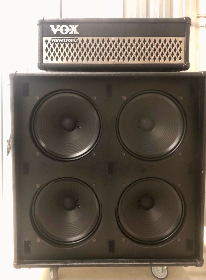 VOX AD100VTH + VOX V412BK Halfstack - Gitarren Verstärker mit Box in München