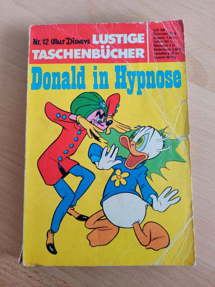 Nr.12 Lustige Taschenbücher "Donald in Hypnose" in Heusenstamm