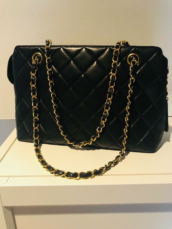 Luxus / Original Chanel - Tasche in Hannover