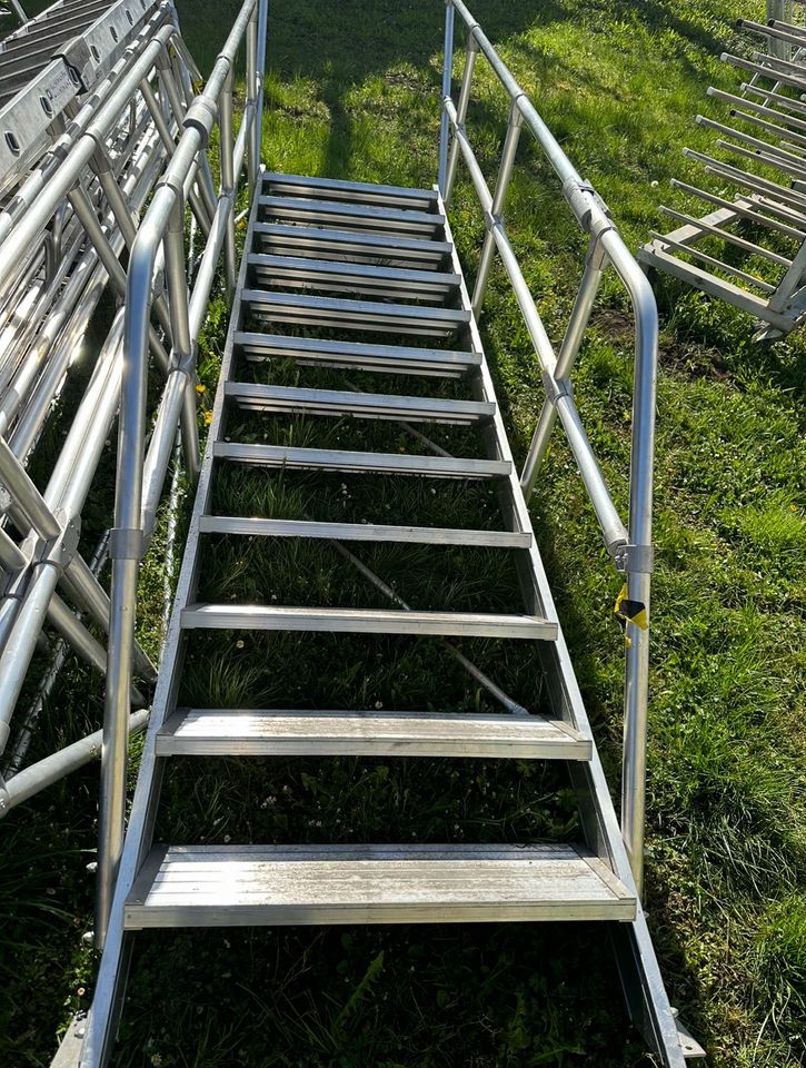 Treppe mit 12 Stufen in Neuhausen