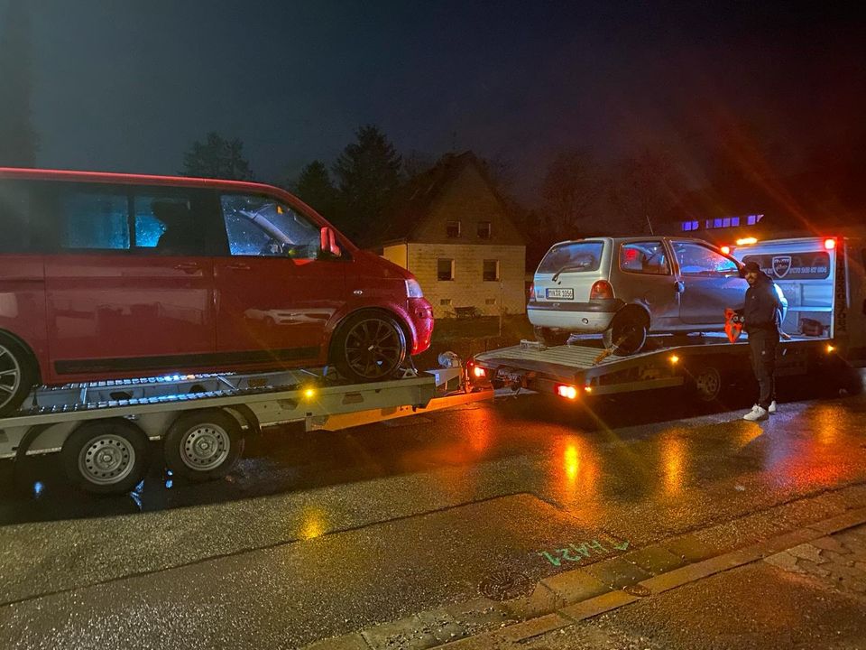 AUTOTRANSPORT / ABSCHLEPPDIENST / KFZ - ÜBERFÜHRUNG / PANNENHILFE in Koblenz