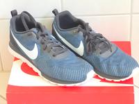 Nike MD Runnern 2 ENG Mesh Gr. 45,5 Niedersachsen - Osnabrück Vorschau