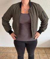 VERO MODA Damen Jacke Gr. M - Khaki Olive Nordrhein-Westfalen - Beckum Vorschau