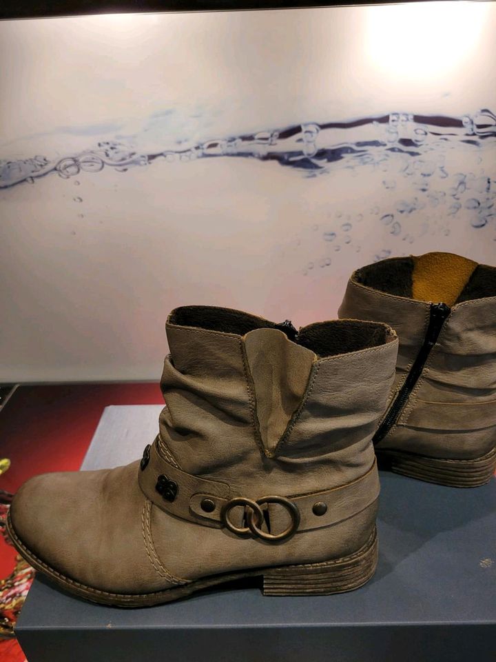 Damen Stiefeletten Rieker Gr. 38 in Voerde (Niederrhein)