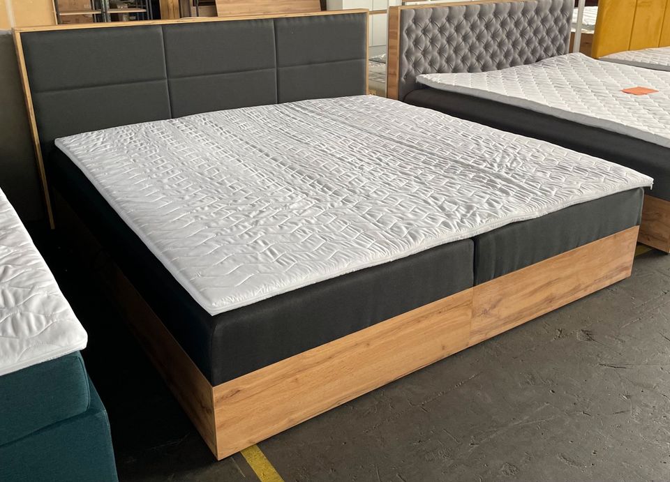 Boxspringbett Doppelbett 200x200 cm grau Holz Webstoff in Bielefeld