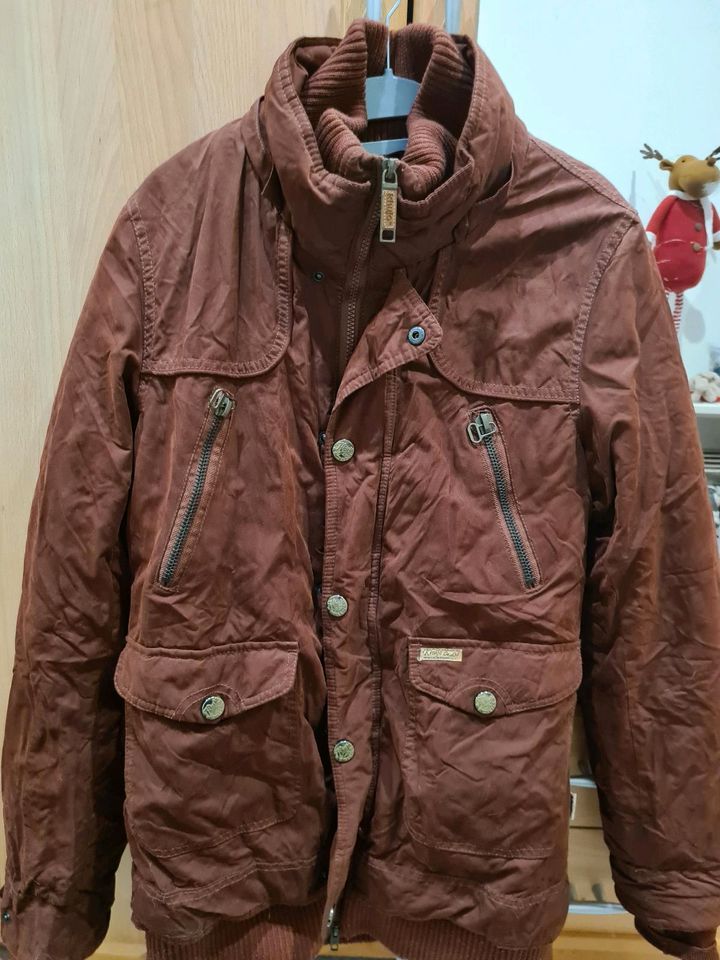 Khujo Winterjacke Größe XL in Brandenburg - Bernau | eBay Kleinanzeigen ist  jetzt Kleinanzeigen