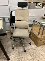 Stuhl Steelcase Please Schreibstuhl Bürostuhl Drehstuhl UVP1319€ Hessen - Schwalmstadt Vorschau