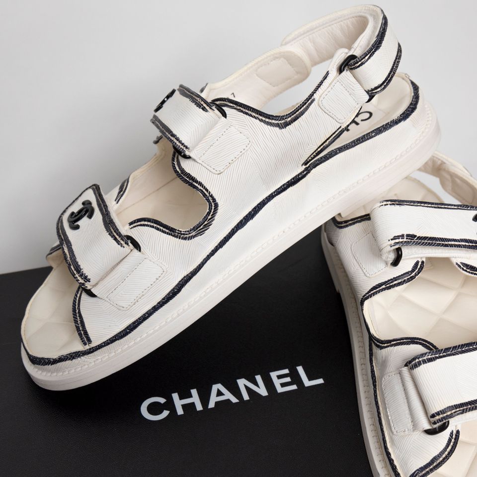 Chanel 2022 Dad Sandals Weiß 38 Full Set in Frankfurt am Main