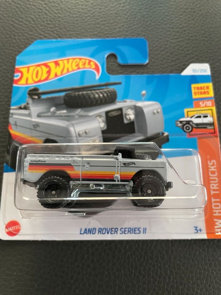 Hot Wheels Land Rover Series 2 NEU OVP in Erfurt