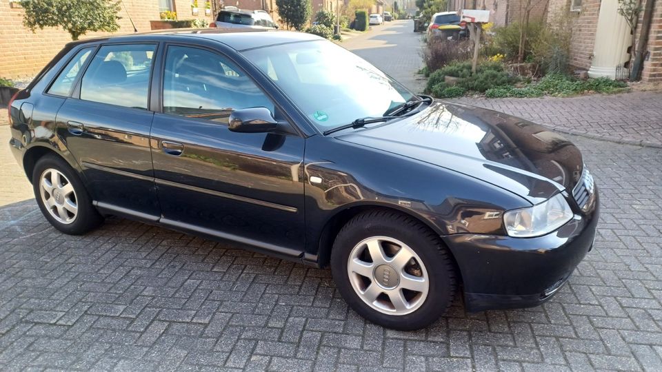 Audi A3 8L Bj.2000 , 2 Jahre Tüv in Niederkrüchten