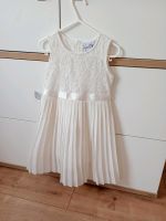 Elegantes Kleid , der Marke happy girls, Größe 110 Bayern - Heinersreuth Vorschau