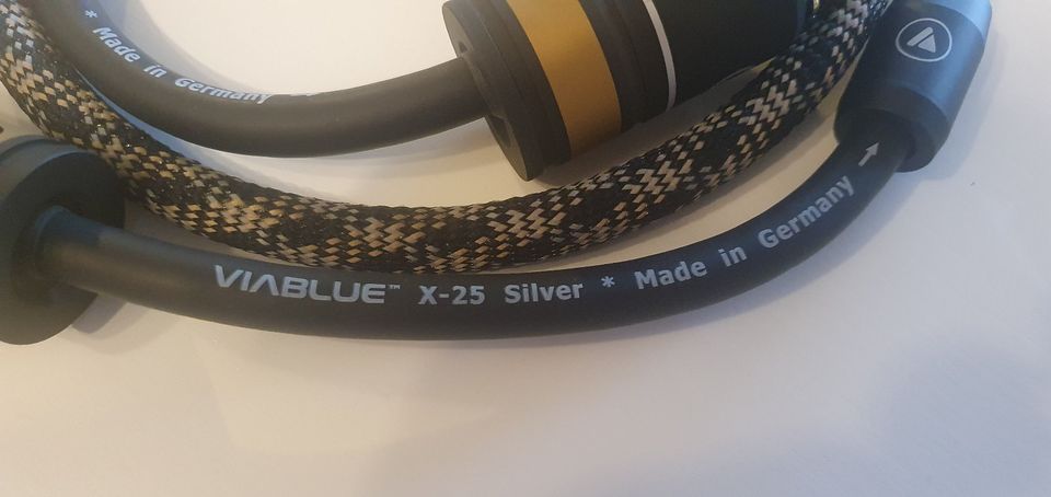 VIABLUE™ High End Netzkabel – X25 Silver Power in Kierspe