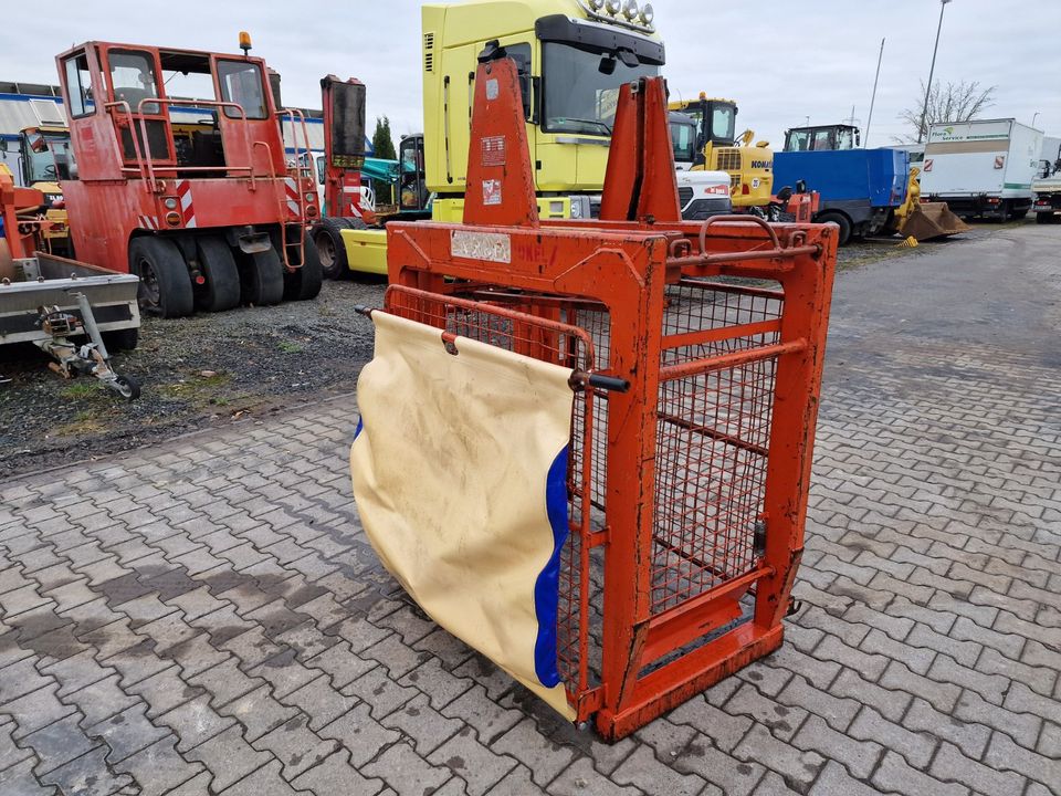 Steinweg Krangreifer Typ A4 Tragfähigkeit 1200 kg (730) in Mücke