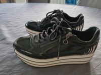 Sneaker schwarz-Lack von S.Oliver Saarland - Wadgassen Vorschau
