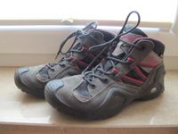 Lowa Mädchen Gore-Tex Lederschuhe halbhoch Gr. 37 1. Hand Nordrhein-Westfalen - Wermelskirchen Vorschau