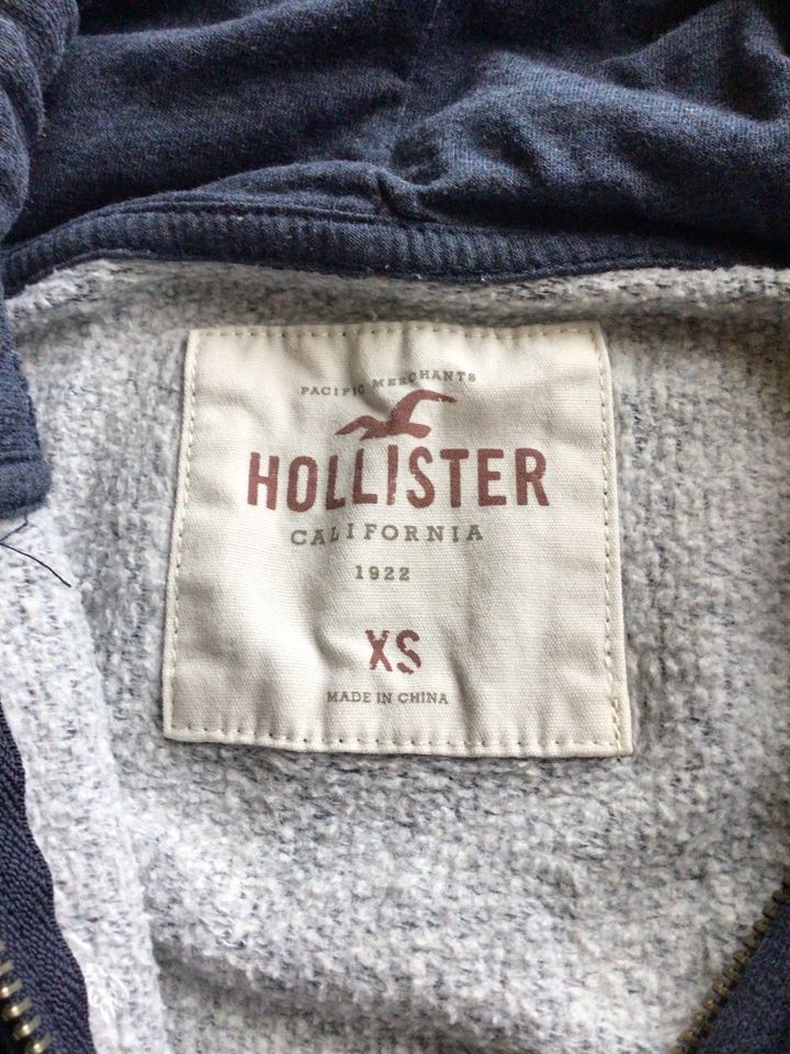 Hoodie / Sweatshirtjacke von Hollister XS in Rehlingen-Siersburg