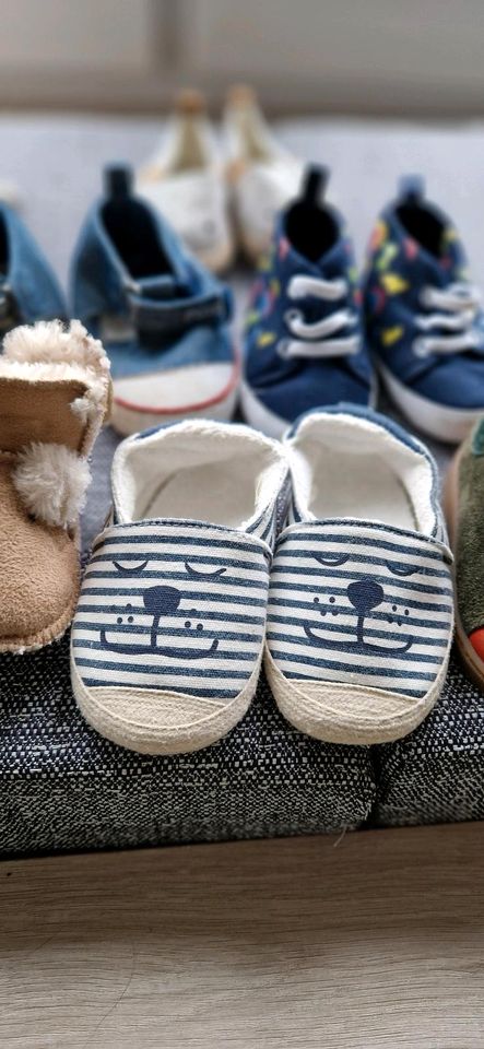 Kinderschuhe Größe 20 in Iserlohn