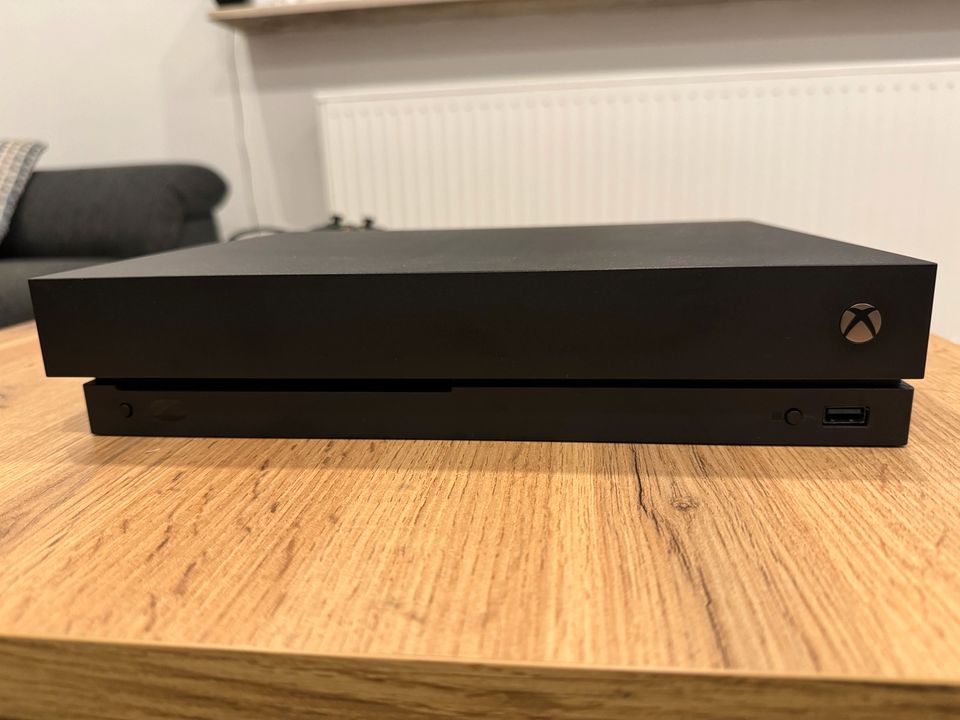 Xbox One X in Butzbach