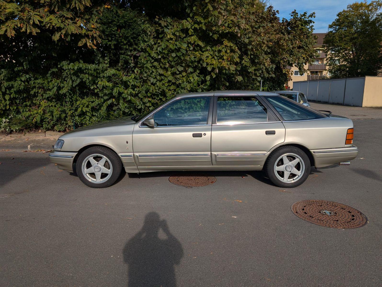 Abbildung des Autos Ford Scorpio 2.9 Ghia H …
