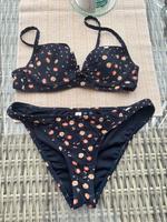 Superdry Bikini blau Blumenmuster 36 Schleswig-Holstein - Reinfeld Vorschau