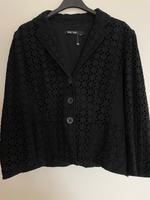 Marc Aurel Blazer Jacke kurz schwarz Gr 40 Lochstickerei Top!!!!! Bayern - Erlenbach am Main  Vorschau