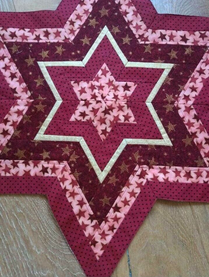 Tischdecke Patchwork Weihnachten weinrot 62 cm NEU Stern Deko in Winnenden