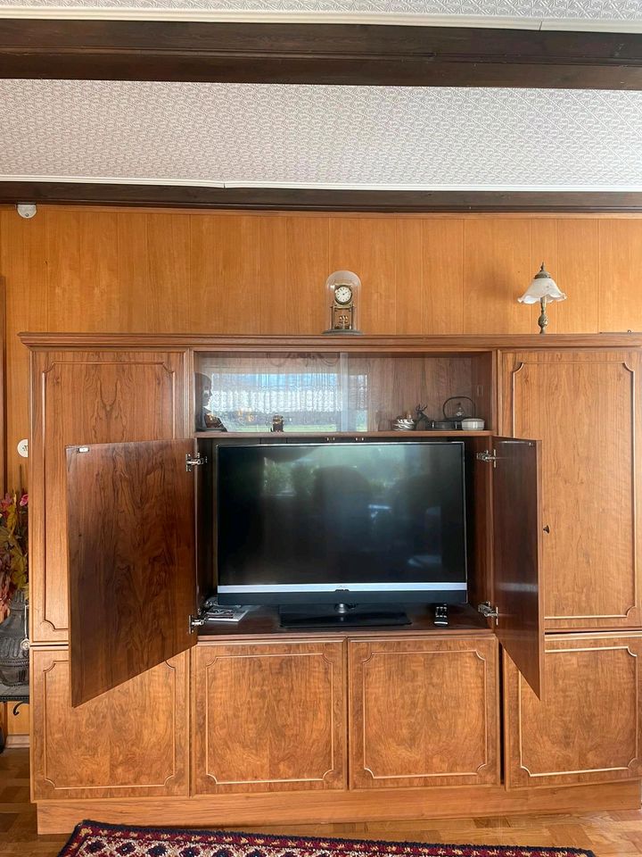 SIDEBOARD massiv HOLZ Wohnwand TV Schrank UNIKAT Tischlerarbeit in Ammersbek