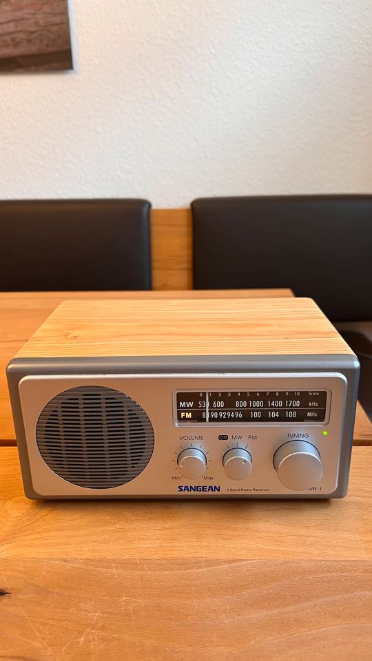 Sangean WR-1 Radio in Essen