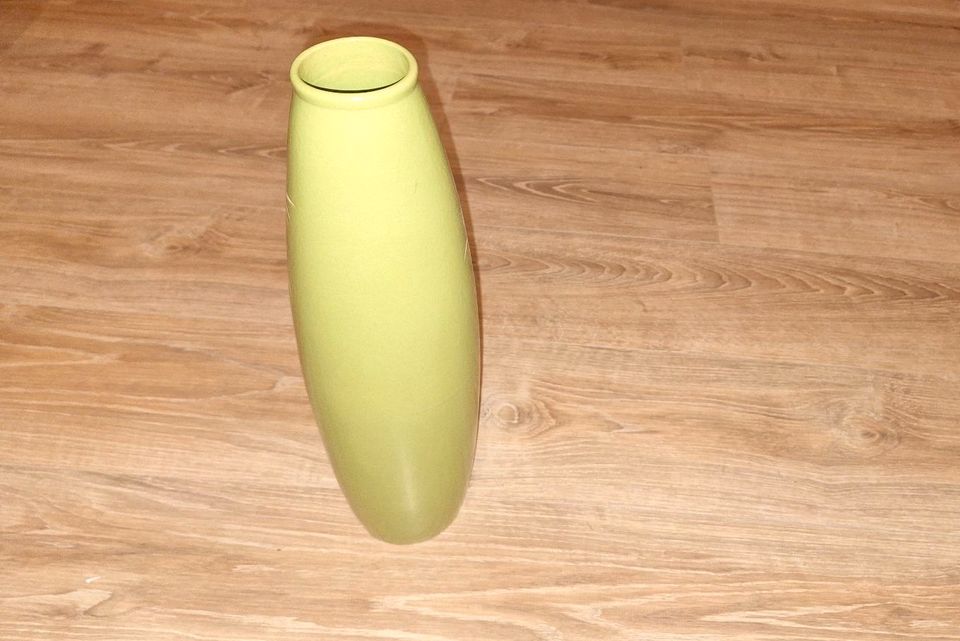 Chinesische Vase mit Bambus Design 80er in Frechen