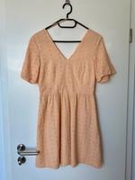 Sommerkleid mit Blumen-Lochstickerei Aubing-Lochhausen-Langwied - Aubing Vorschau