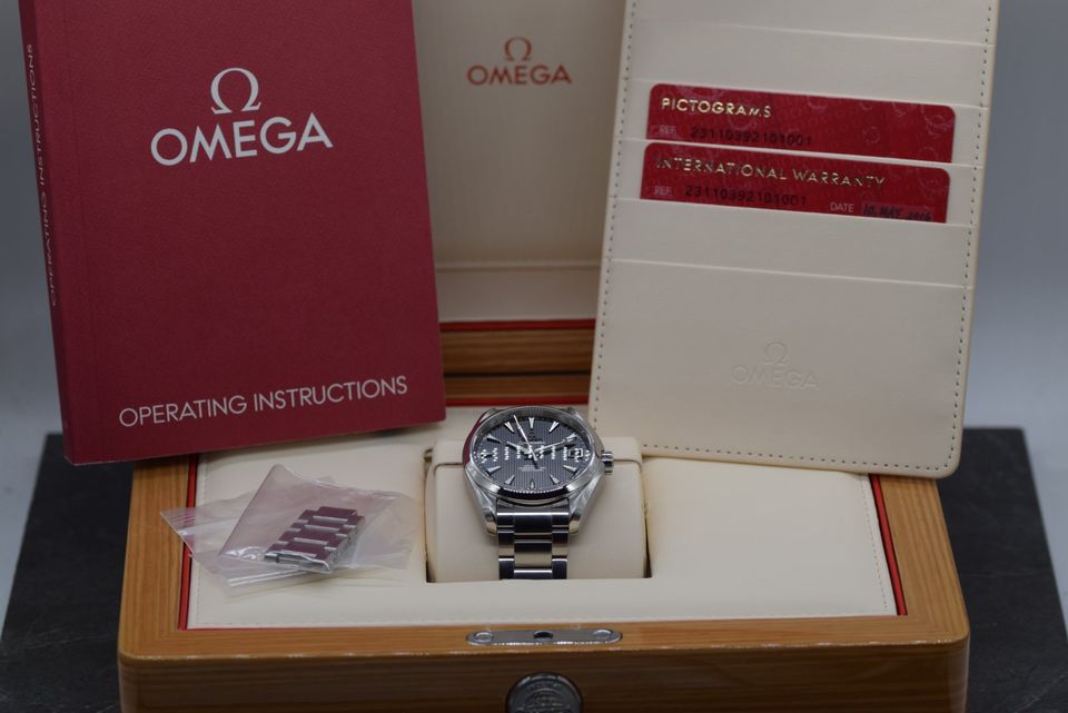 Omega Seamaster Aqua Terra Ref. 231.10.39.21.01.001 - Fullset in Potsdam