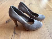 Pumps in beige, Größe 39 Bayern - Vohburg an der Donau Vorschau