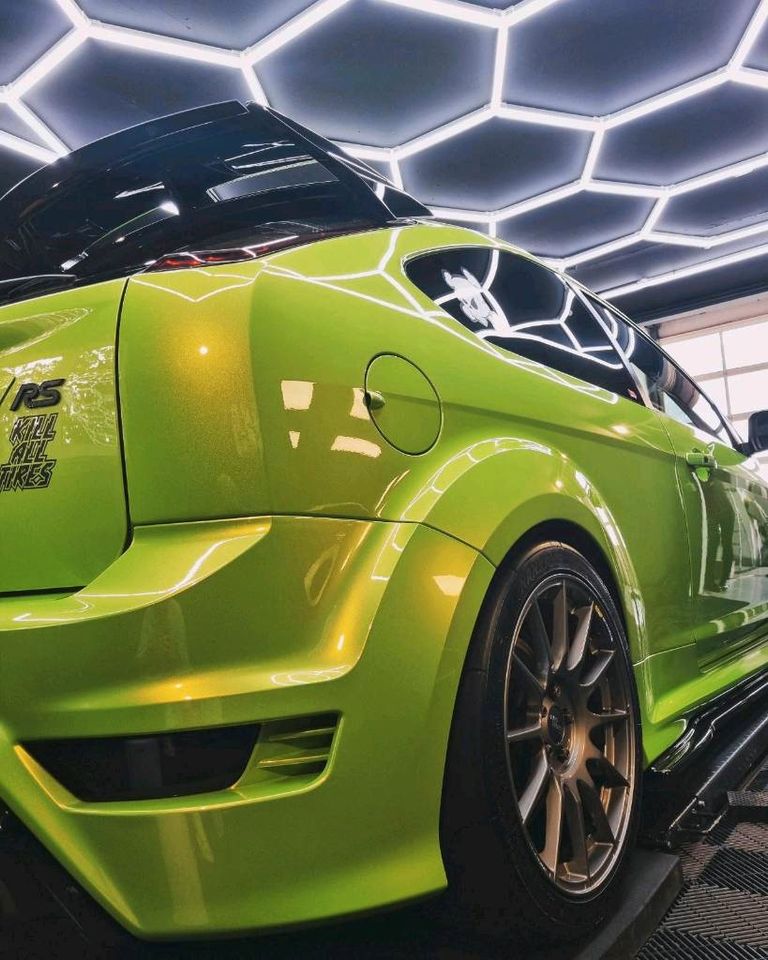 Ford Focus RS MK2 Clubsport - Ultimate Green in Remagen