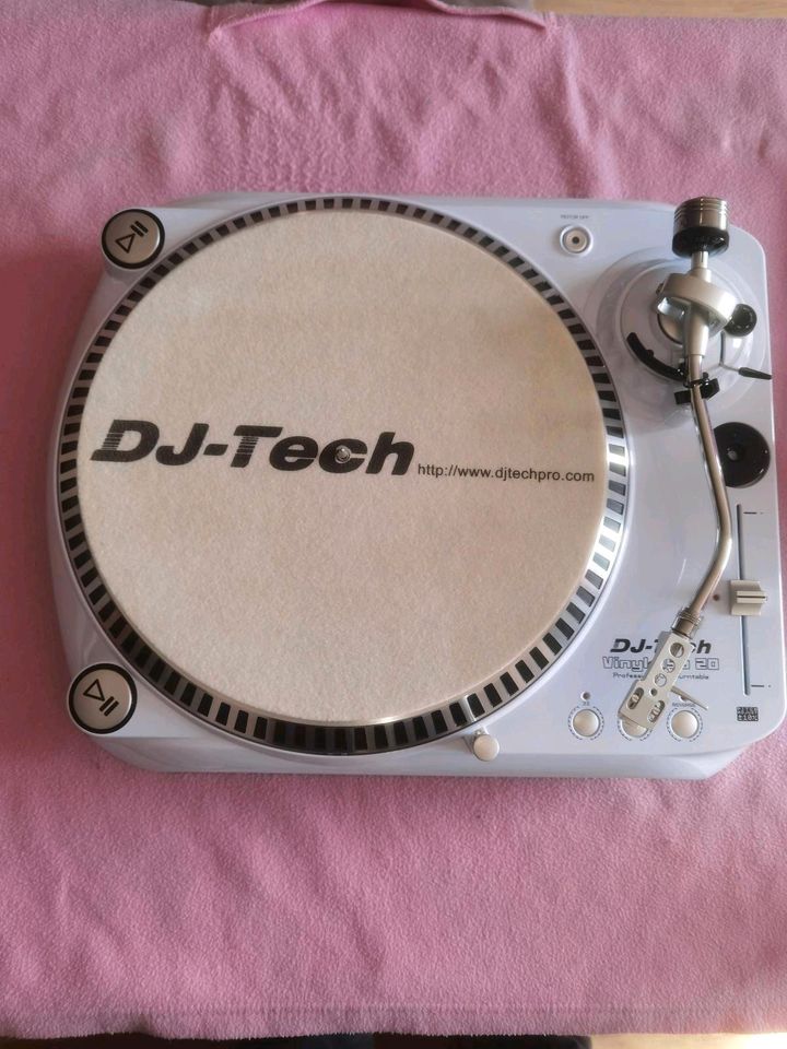 Plattenspieler DJ-Tech in Lüneburg