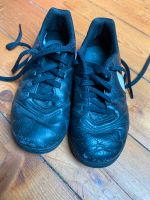 Fußballschuhe Größe 30 Nike Tiempo Leder Nordrhein-Westfalen - Wülfrath Vorschau