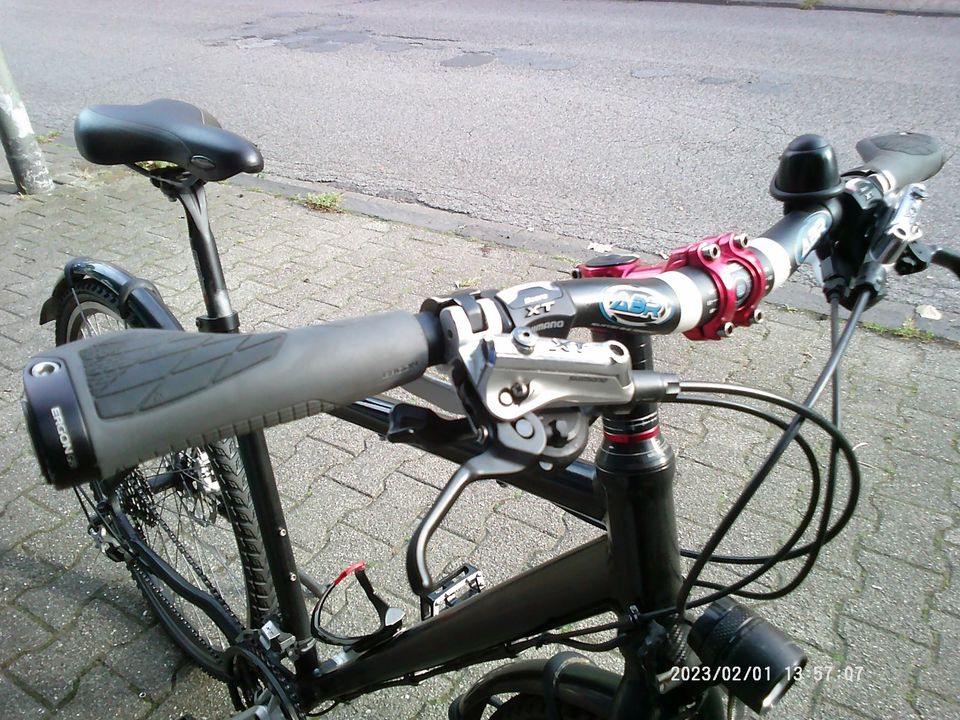 Sport Fahrrad Neuwertig ! in Gelsenkirchen
