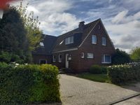 Haus mit 3 Wohneinheiten und Bauplatz v. privat zu verkaufen Niedersachsen - Esens Vorschau