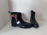 Schuhe Stiefelten Gummischuhe Tommy Hilfiger Rheinland-Pfalz - Remagen Vorschau