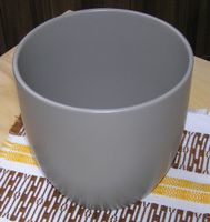 Keramikübertopf Basel hellgrau matt, Durchmesser 18 cm, neu Thüringen - Zöllnitz Vorschau