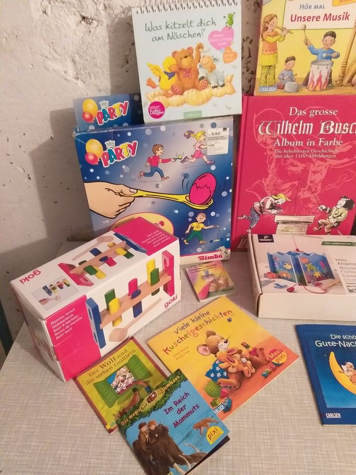 Bücher- und Spielpaket für Kinder ab 2 Jahre /Angelspiel aus Holz in Dresden