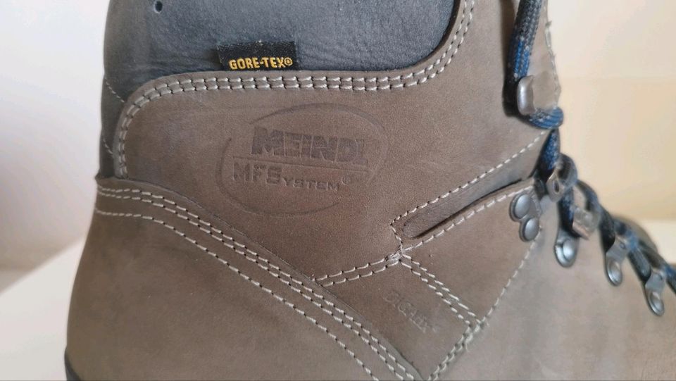 Meindl MfS GoreTex Wandern Outdoor Freizeit Boots Stiefel Gr 45 in Frankfurt am Main